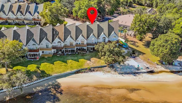 $449,000 | 7222 Majestic Boulevard, Navarre, FL 32566