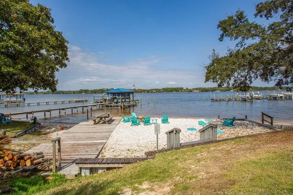 $449,000 | 7222 Majestic Boulevard, Navarre, FL 32566