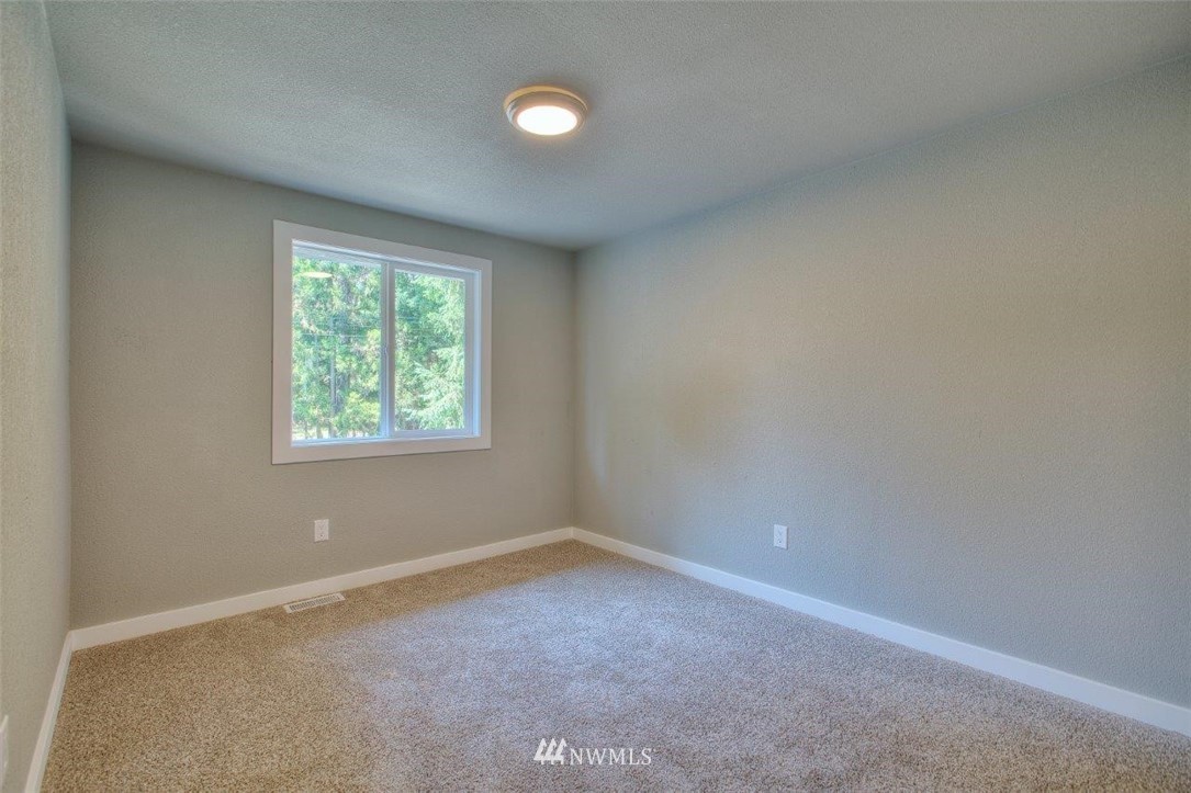 14750 175th Avenue Southeast Renton, WA 98059 - Photo 11 of 20