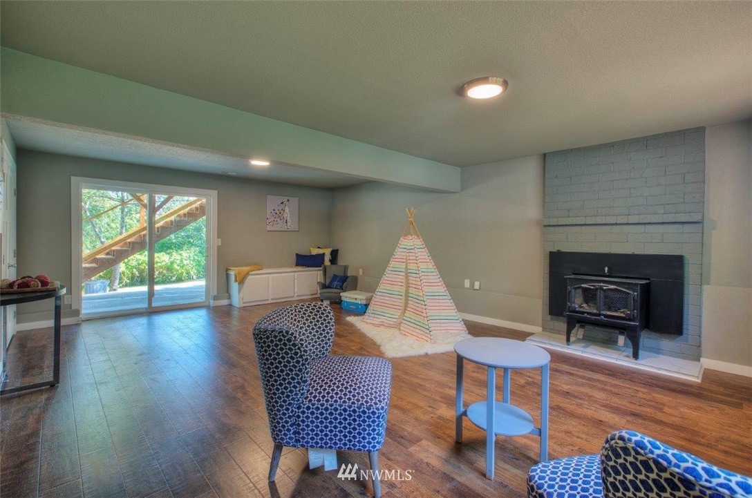 14750 175th Avenue Southeast Renton, WA 98059 - Photo 14 of 20