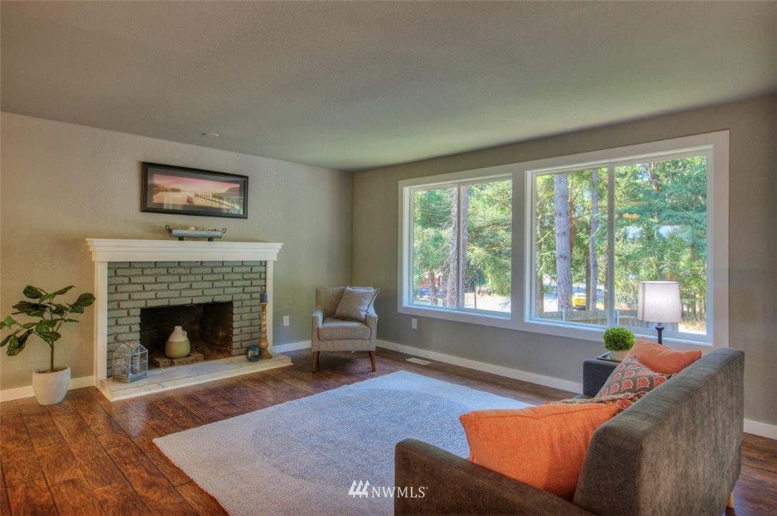 14750 175th Avenue Southeast Renton, WA 98059 - Photo 4 of 20