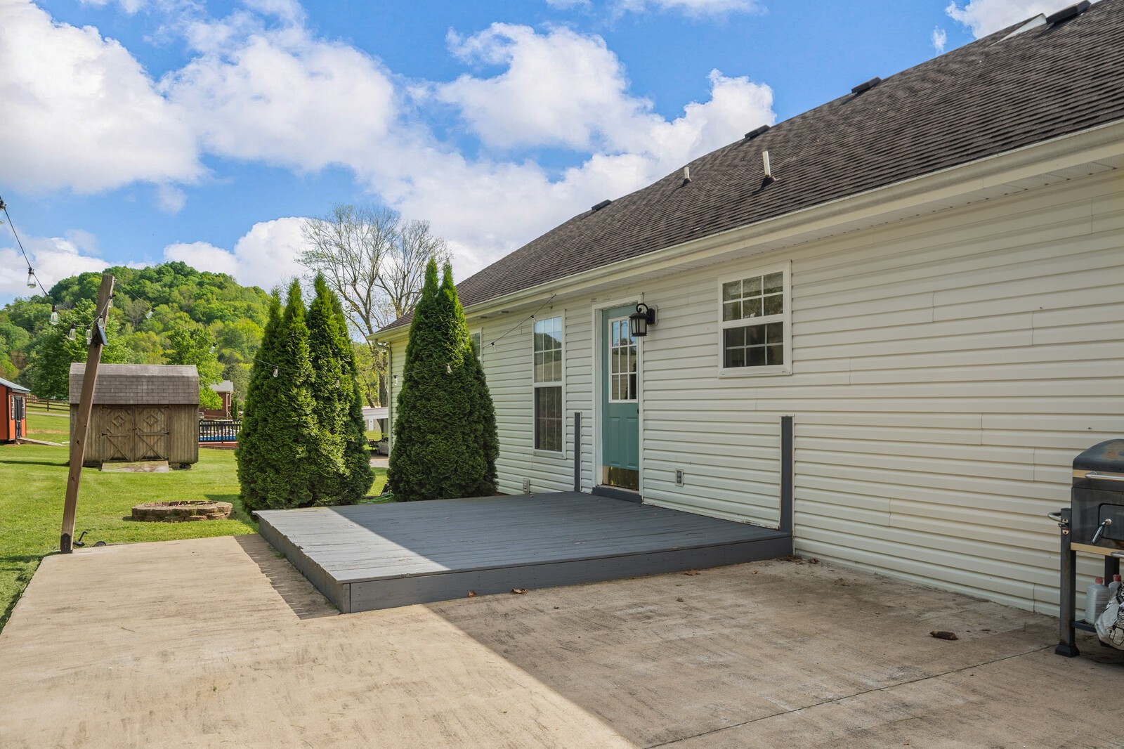 3850 Taylors Store Road Hampshire, TN 38461 - Photo 52 of 57 a view of a house with a yard