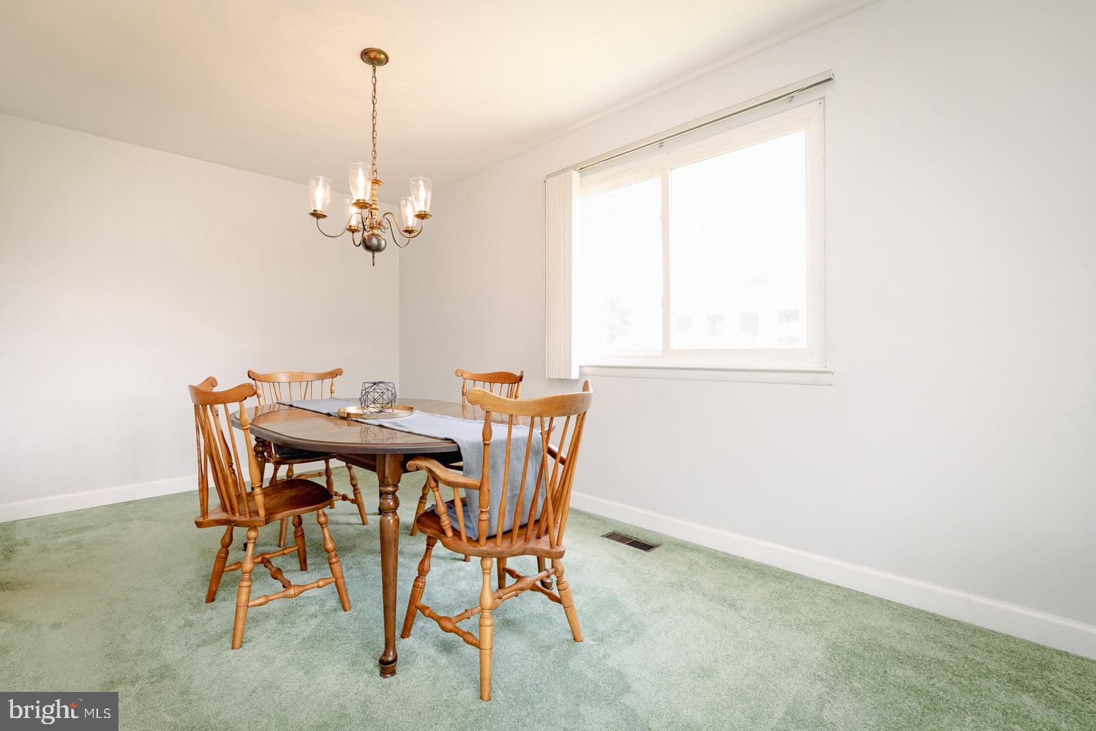 537 Cassingham Road Fairless Hills, PA 19030 - Photo 9 of 45 Gallery Image 9