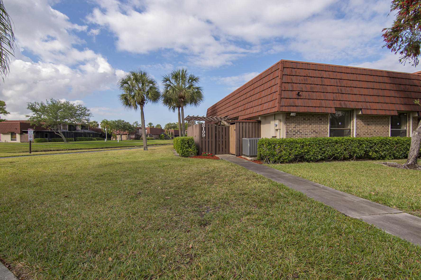 8199 Boca Rio Drive Boca Raton, FL 33433 - Photo 13 of 15 1 - MLS