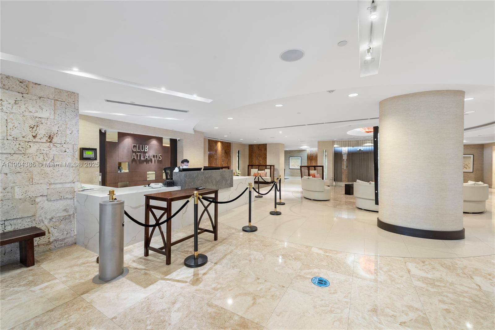 2555 Collins Avenue, Unit 904 Miami Beach, FL 33140 - Photo 26 of 47