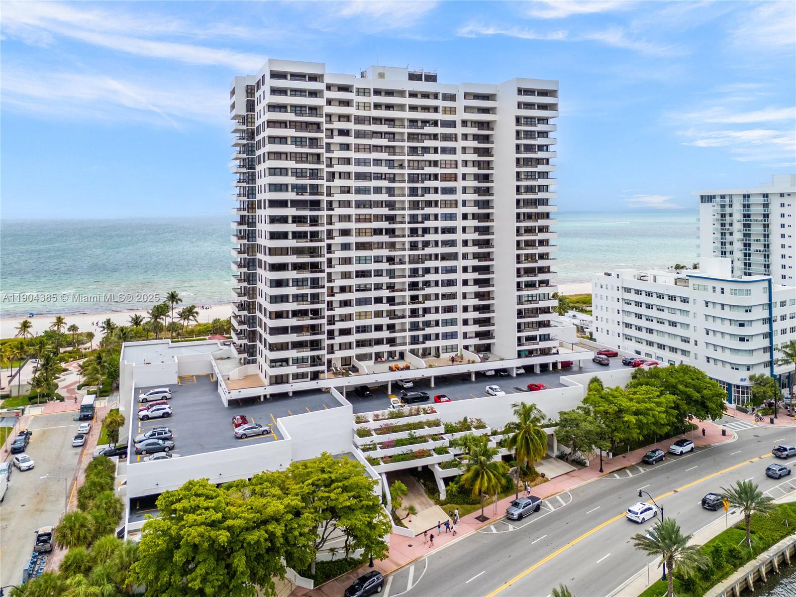 2555 Collins Avenue, Unit 904 Miami Beach, FL 33140 - Photo 44 of 47