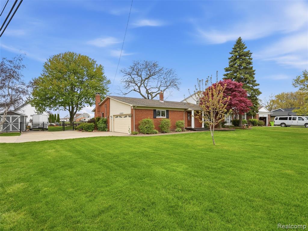 32160 South River Road Harrison Township, MI 48045 - Photo 2 of 70