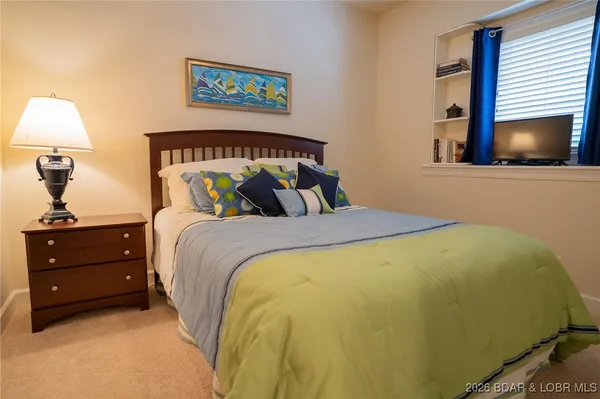 $430,000 | 68 Lighthouse Road, Unit 511, Lake Ozark, MO 65049