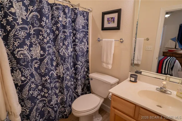 $430,000 | 68 Lighthouse Road, Unit 511, Lake Ozark, MO 65049