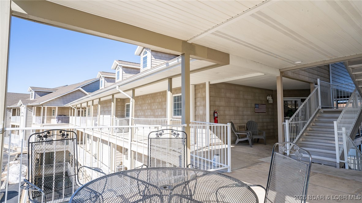 68 Lighthouse Road, Unit 511 Lake Ozark, MO 65049 - Photo 50 of 56 Additional outdoor seating