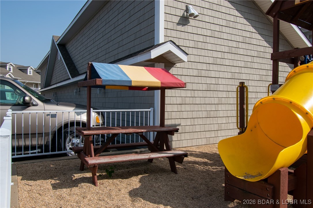 68 Lighthouse Road, Unit 511 Lake Ozark, MO 65049 - Photo 54 of 56 Gated Playground
