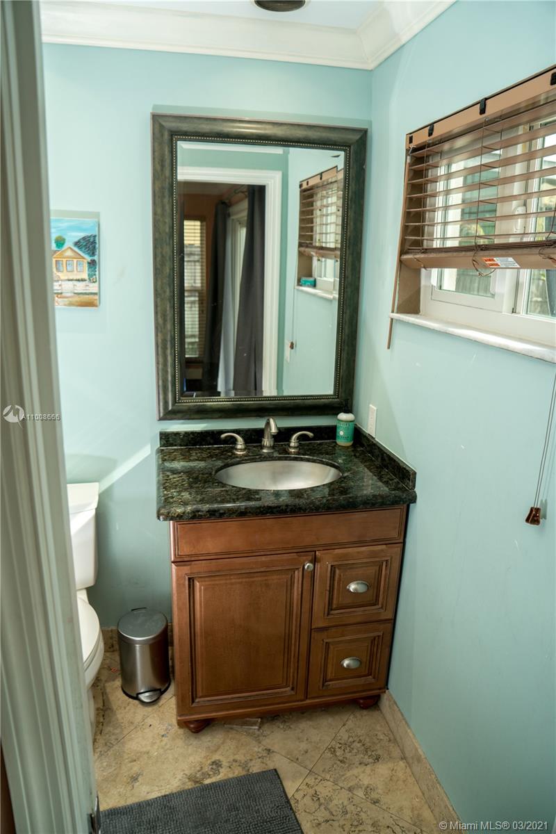 22636 Southwest 54th Avenue Boca Raton, FL 33433 - Photo 18 of 33