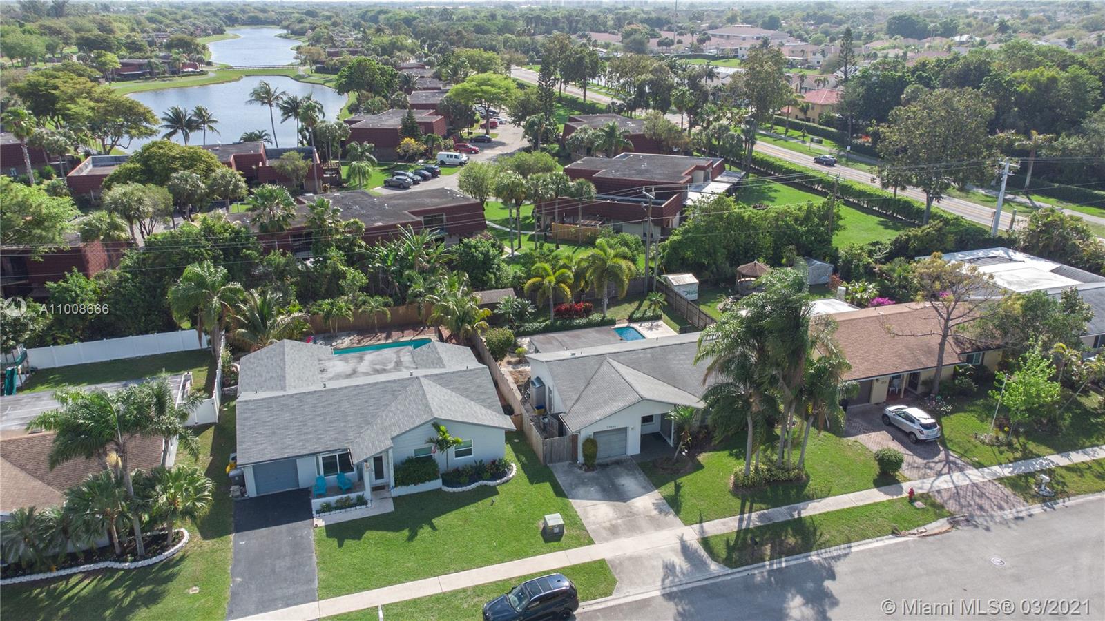 22636 Southwest 54th Avenue Boca Raton, FL 33433 - Photo 27 of 33