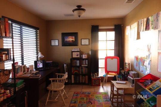 824 Walker Lane Ridgecrest, CA 93555 - Photo 13 of 20 a living room with furniture and a window