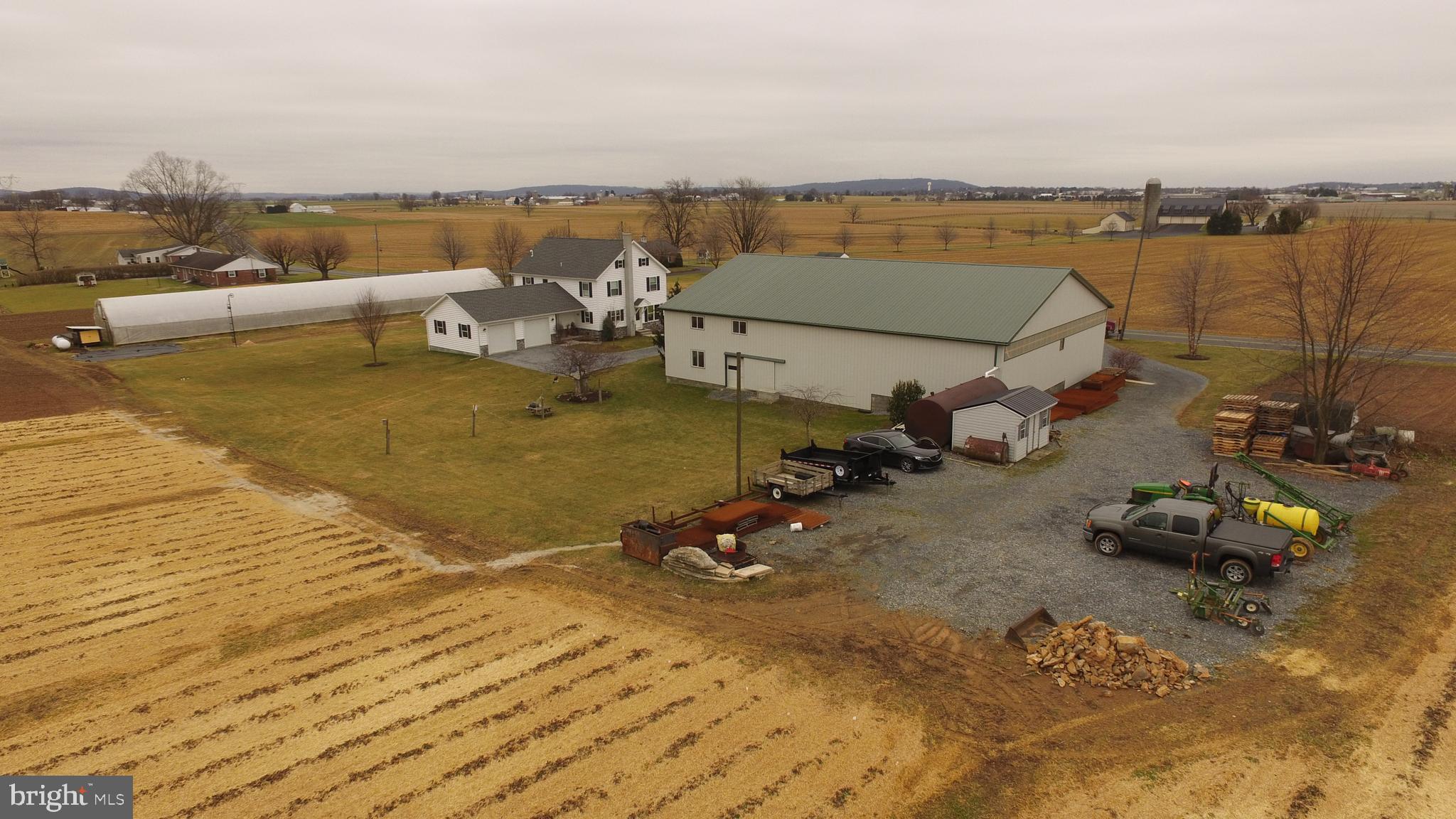 320 Clay School Road Ephrata, PA 17522 - Photo 5 of 81