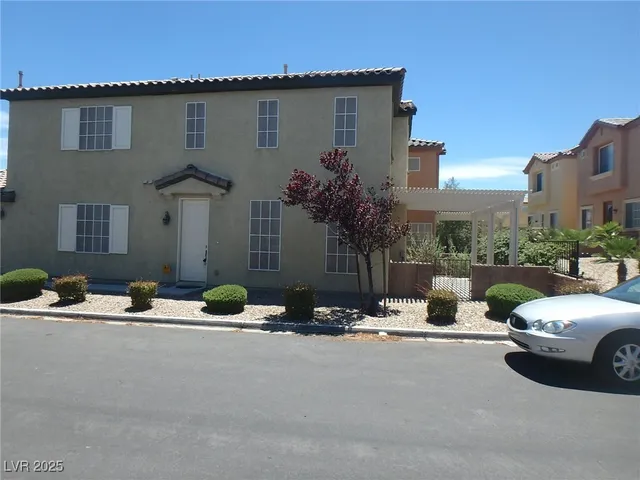 $1,675 | 3627 Water Song Drive, Las Vegas, NV 89147