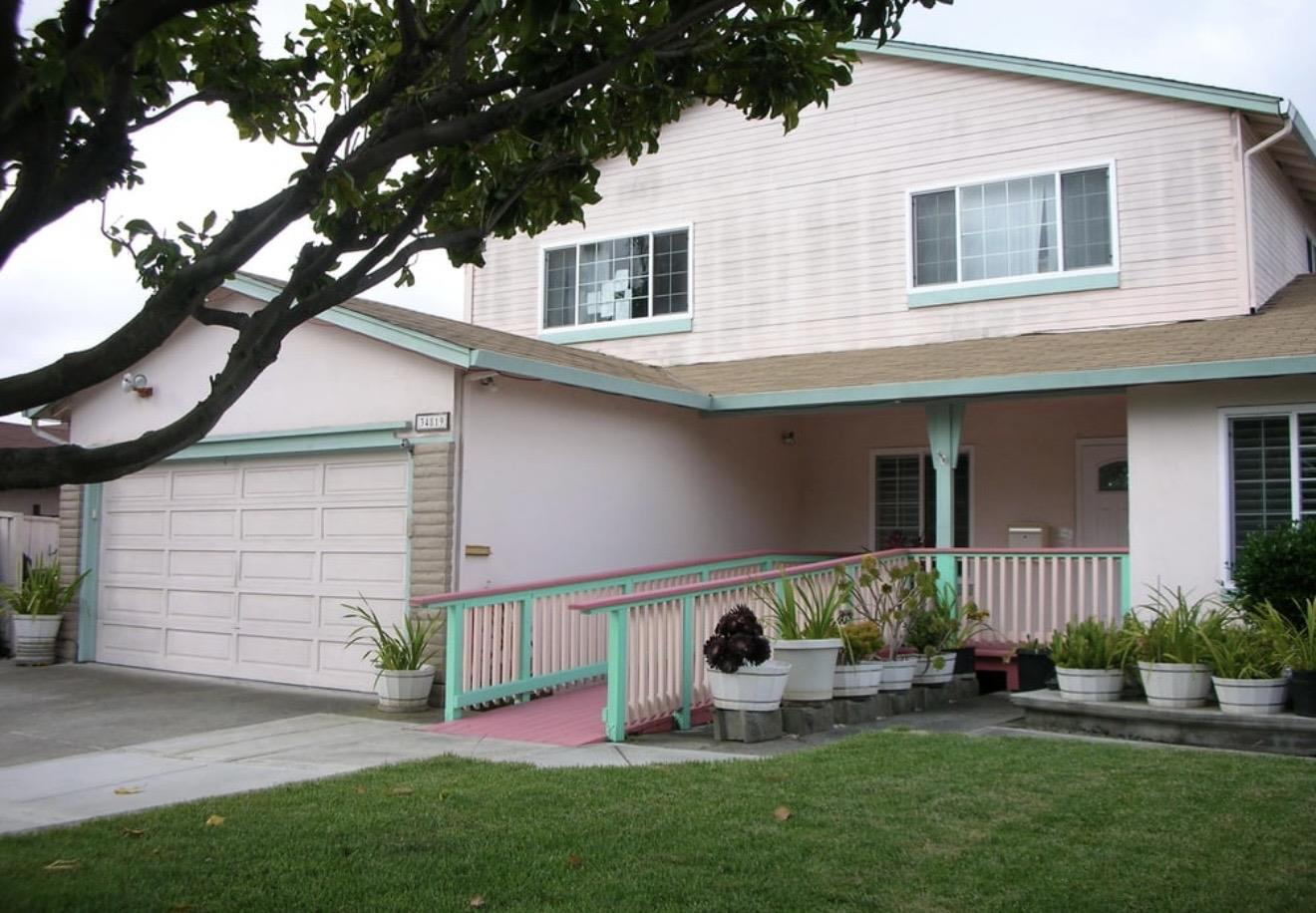 34819 Clover Street Union City, CA 94587 - Photo 2 of 5