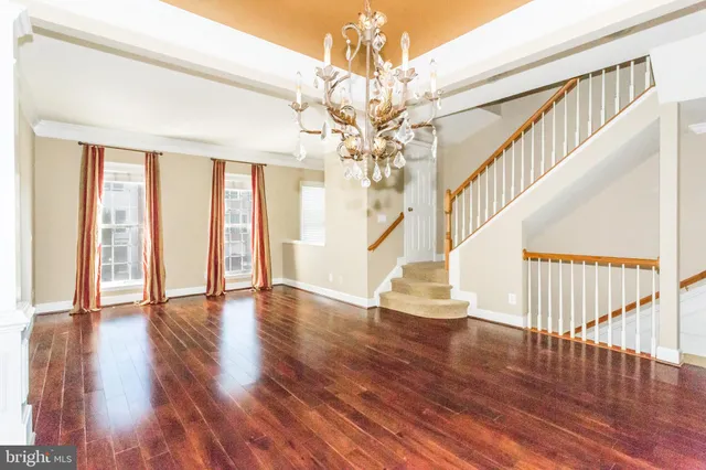 $2,950 | 2462 Terra Cotta Circle, Herndon, VA 20171