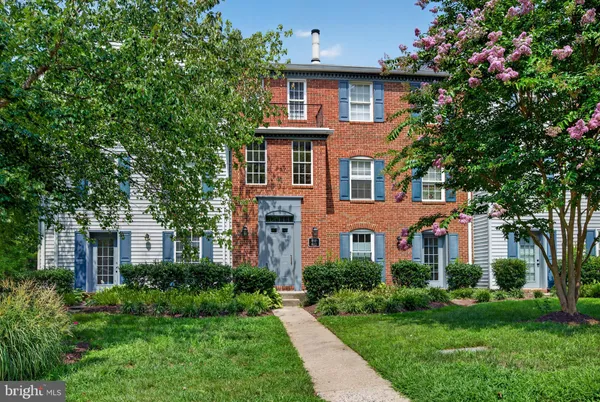 $299,900 | 612 Newbridge Court, Unit 3612, Arnold, MD 21012