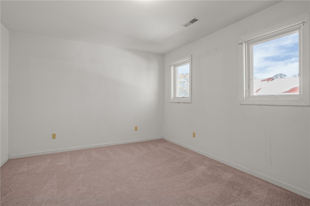 1029 Boston Neck Road, Unit 2 Narragansett, RI 02882 - Photo 17 of 39