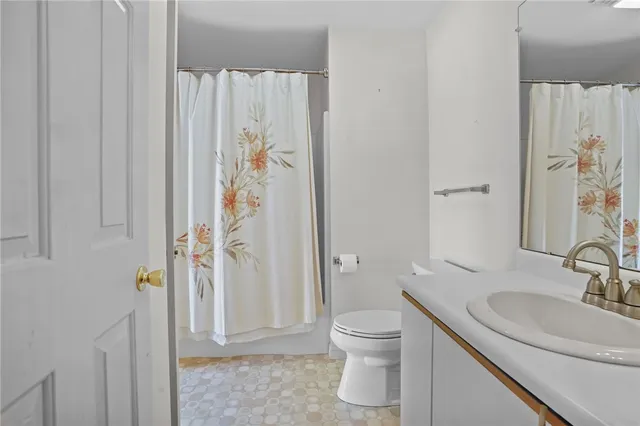 $549,900 | 1029 Boston Neck Road, Unit 2, Narragansett, RI 02882