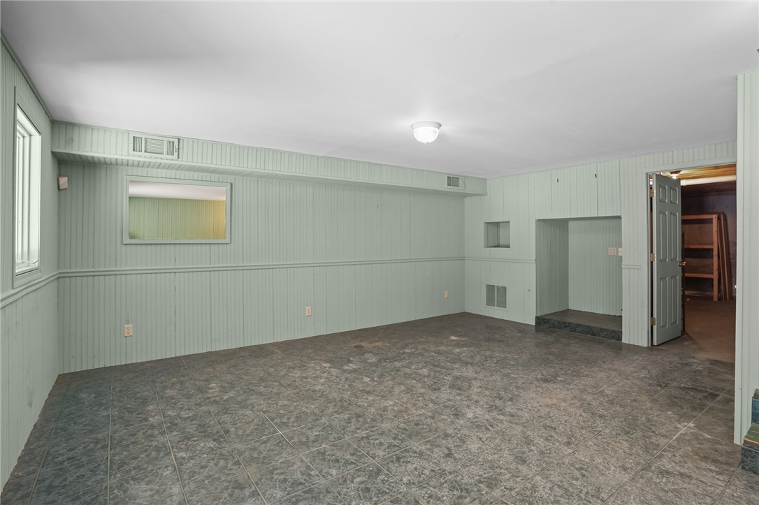 1029 Boston Neck Road, Unit 2 Narragansett, RI 02882 - Photo 32 of 39