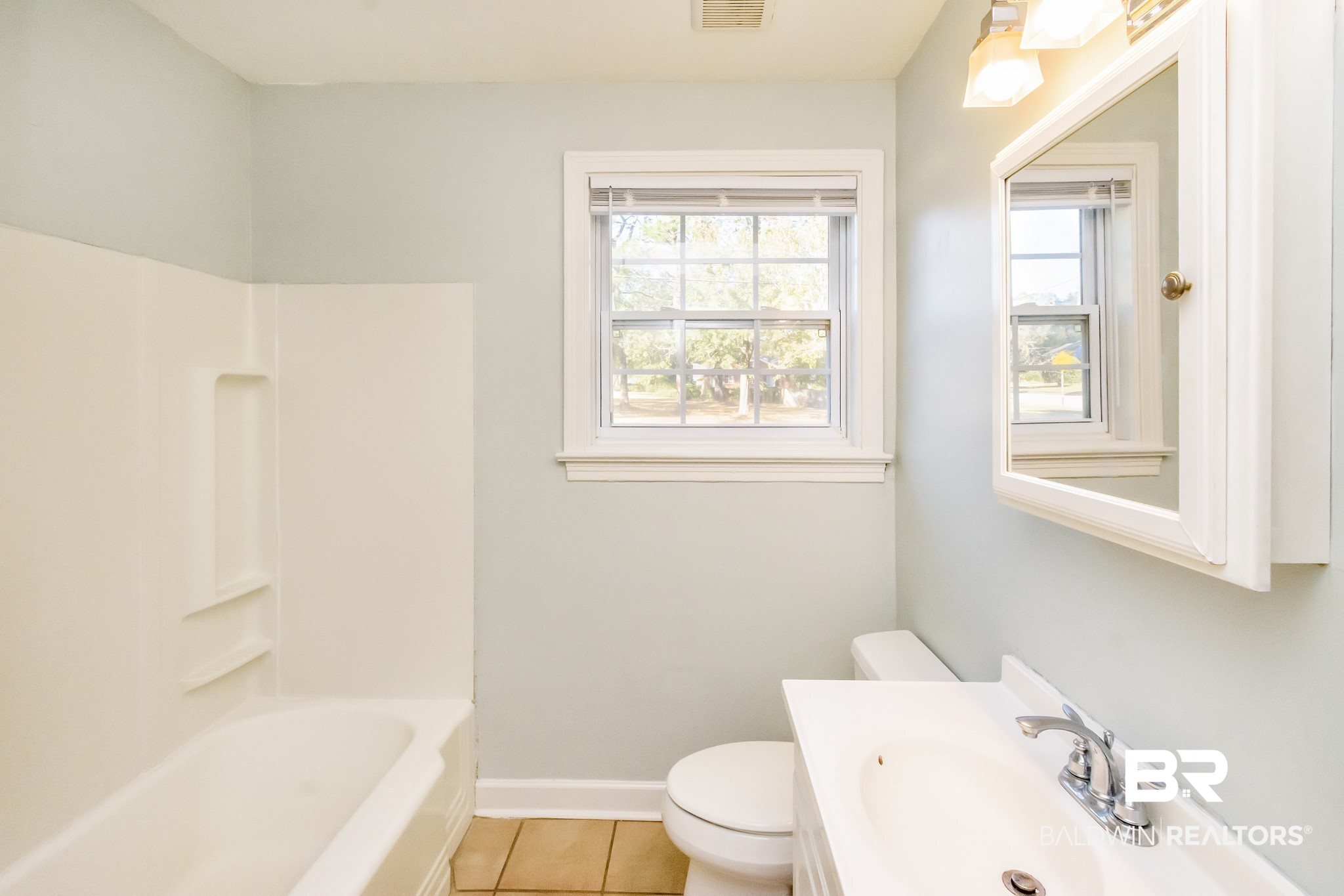 4023 Michael Boulevard Mobile, AL 36609 - Photo 15 of 31