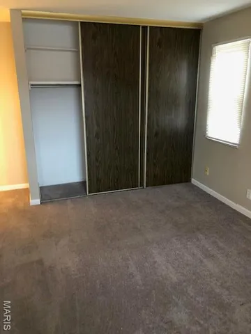 $142,900 | 10 Fairways Circle, Unit E, St. Charles, MO 63303