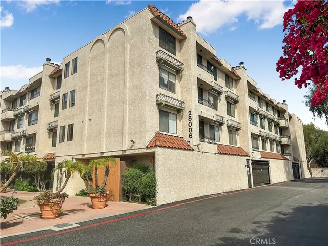 $557,000 | 28006 South Western Avenue, Unit 364, San Pedro, CA 90732