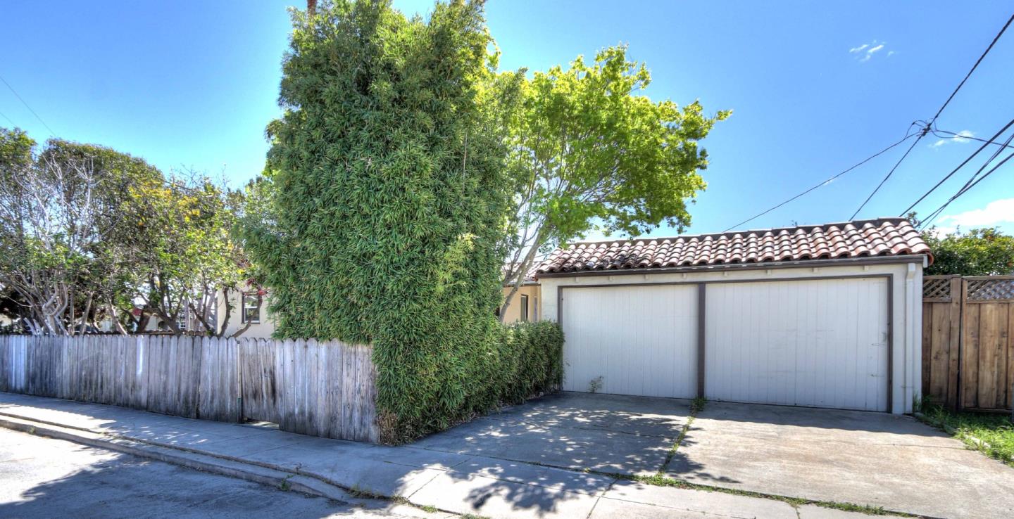 553 Rutland Avenue San Jose, CA 95128 - Photo 20 of 20 a front view of a house