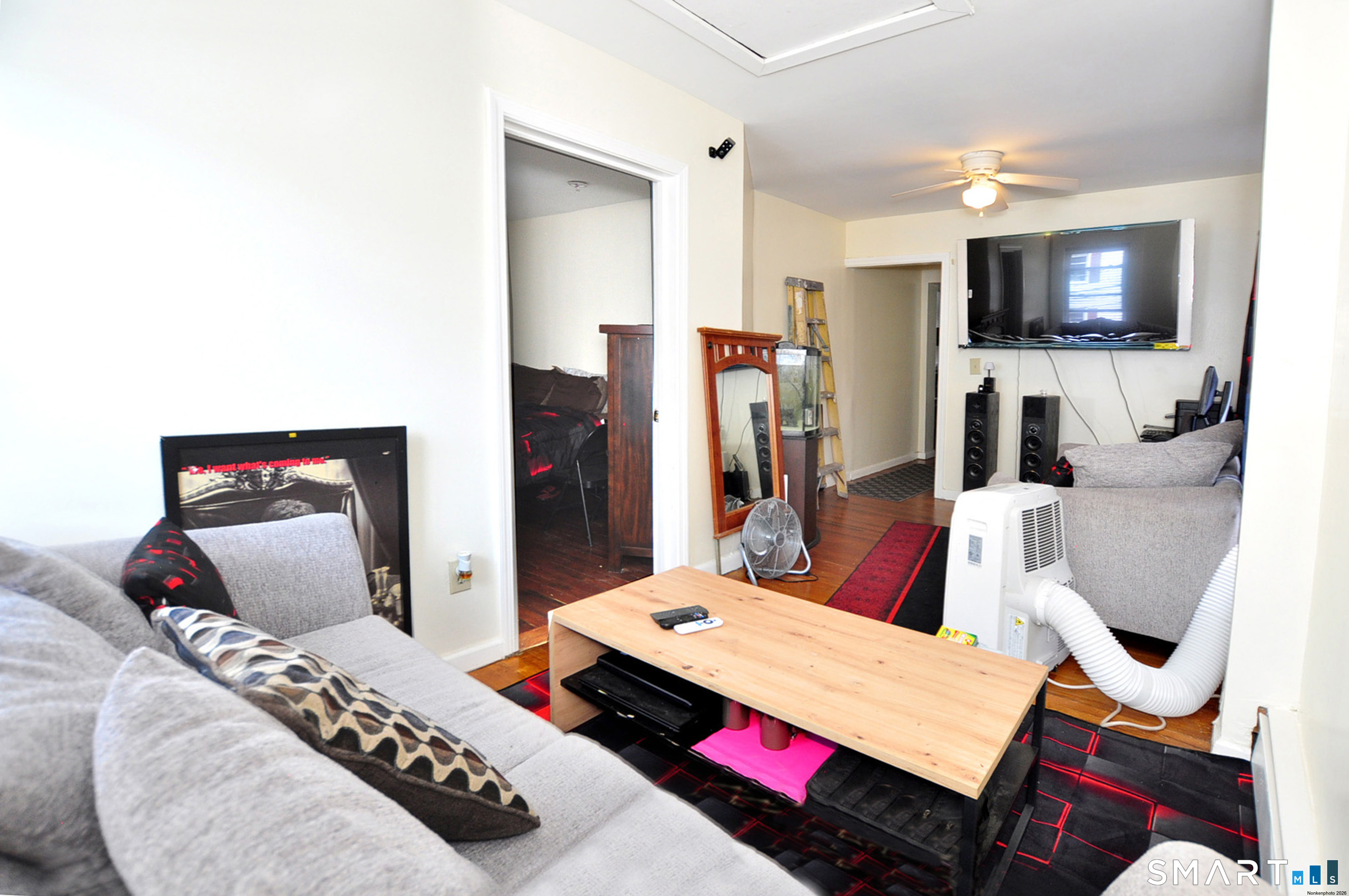 24 Garden Street Meriden, CT 06451 - Photo 23 of 35