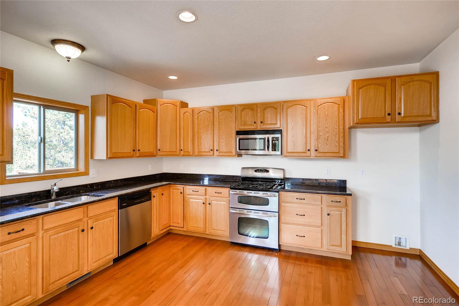453 Desperado Road Bailey, CO 80421 - Photo 8 of 31 Gallery Image 8