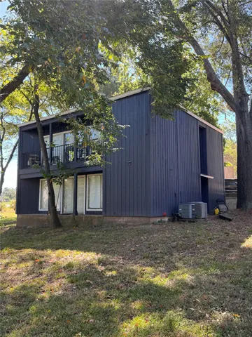 a house view with a seating space