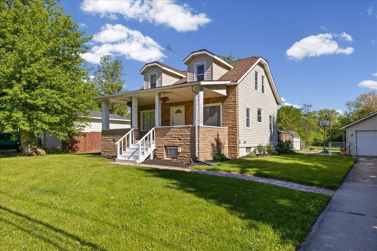 1049 Collier Road Auburn Hills, MI 48326 - Photo 2 of 36 01-IMG_4950_web