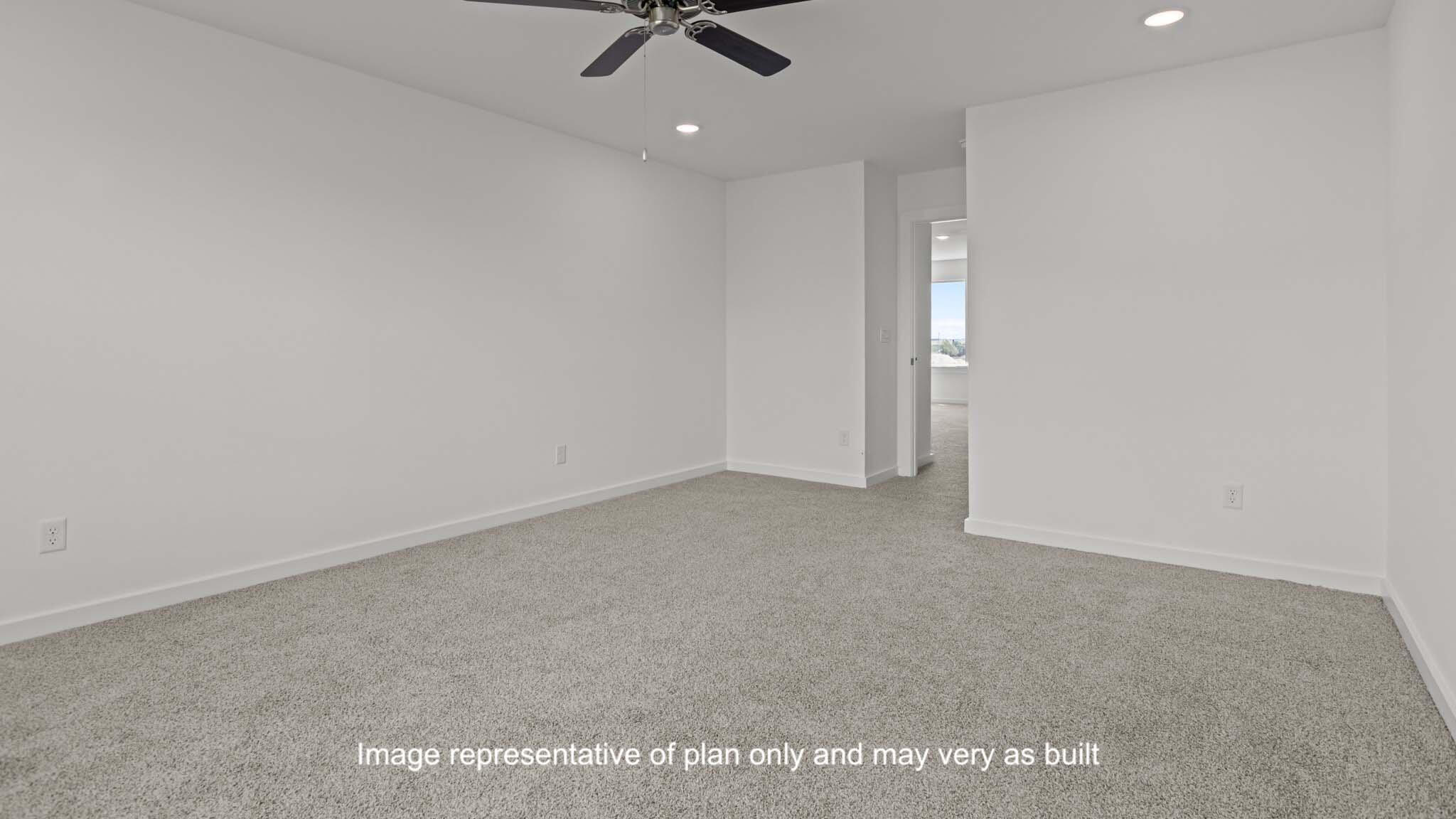 617 East 15th Street Wolfforth, TX 79382 - Photo 18 of 33 a view of a room with a ceiling fan