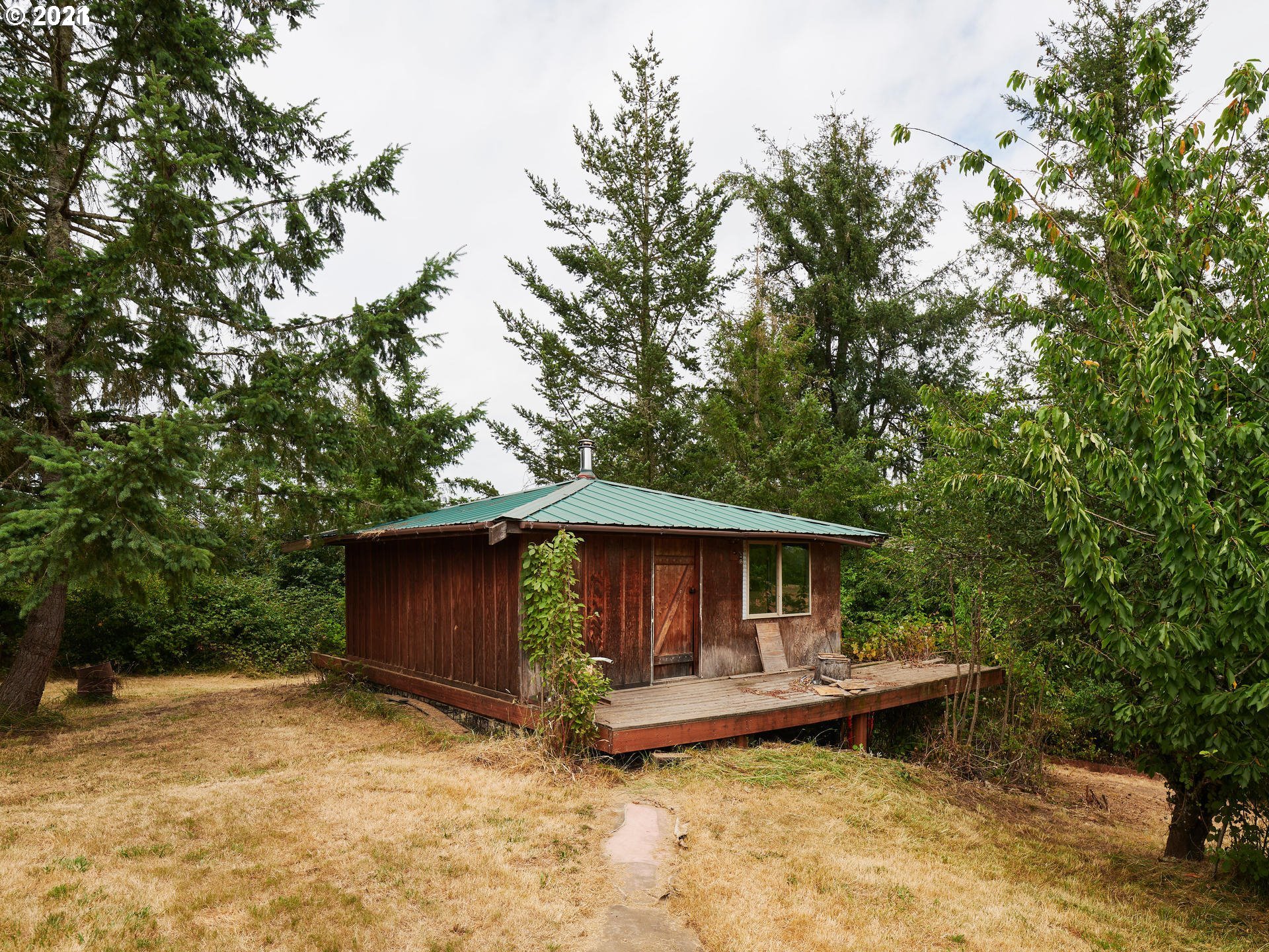 11480 Northwest Pike Road Yamhill, OR 97148 - Photo 21 of 29 Gallery Image 21