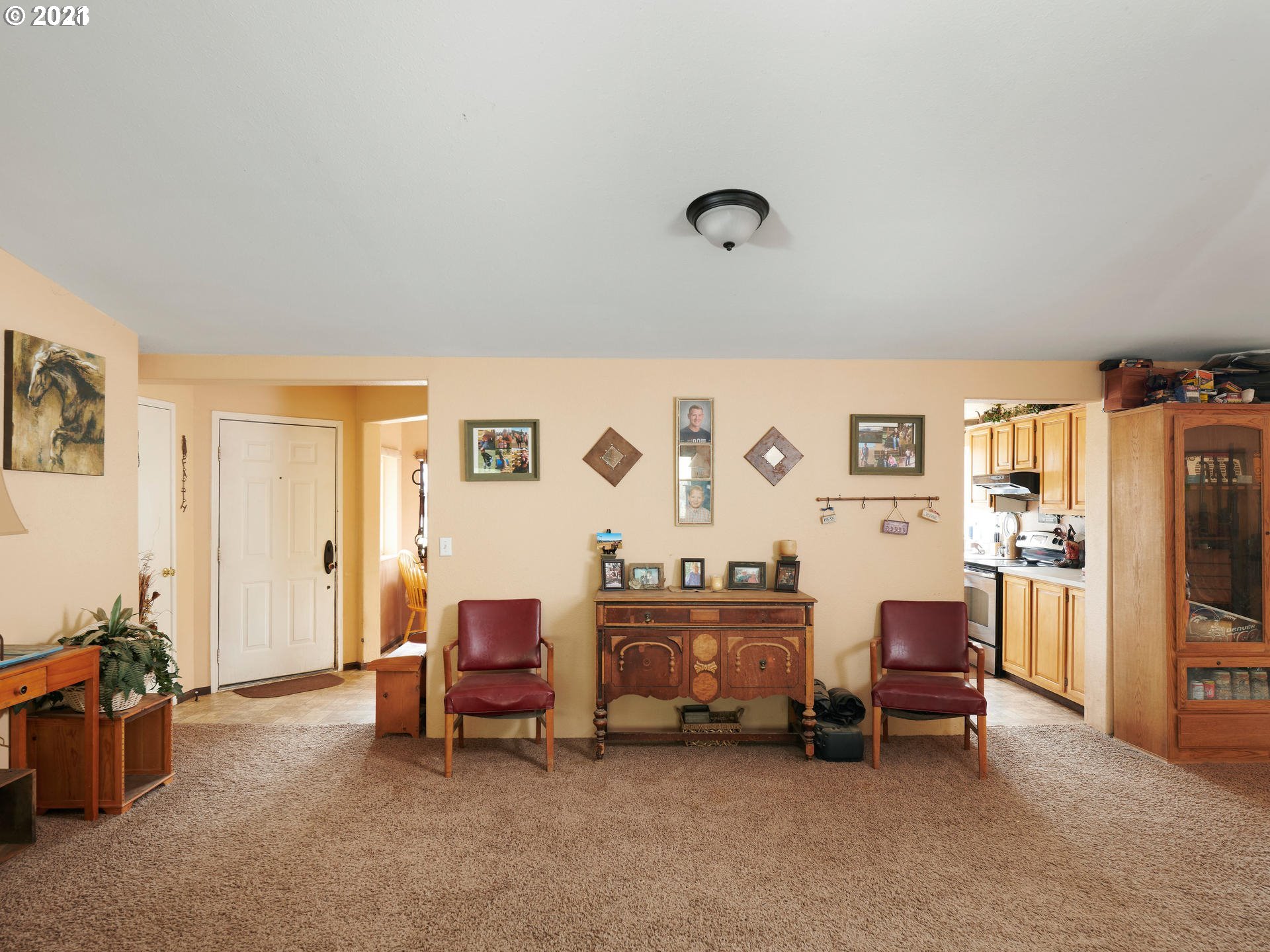 11480 Northwest Pike Road Yamhill, OR 97148 - Photo 7 of 29 Gallery Image 7