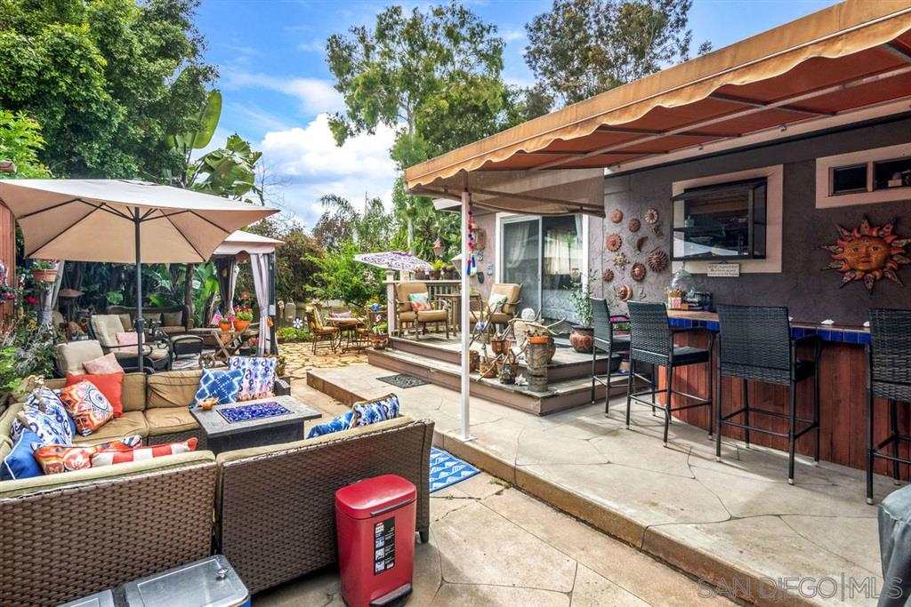 754 Saxony Road Encinitas, CA 92024 - Photo 7 of 21
