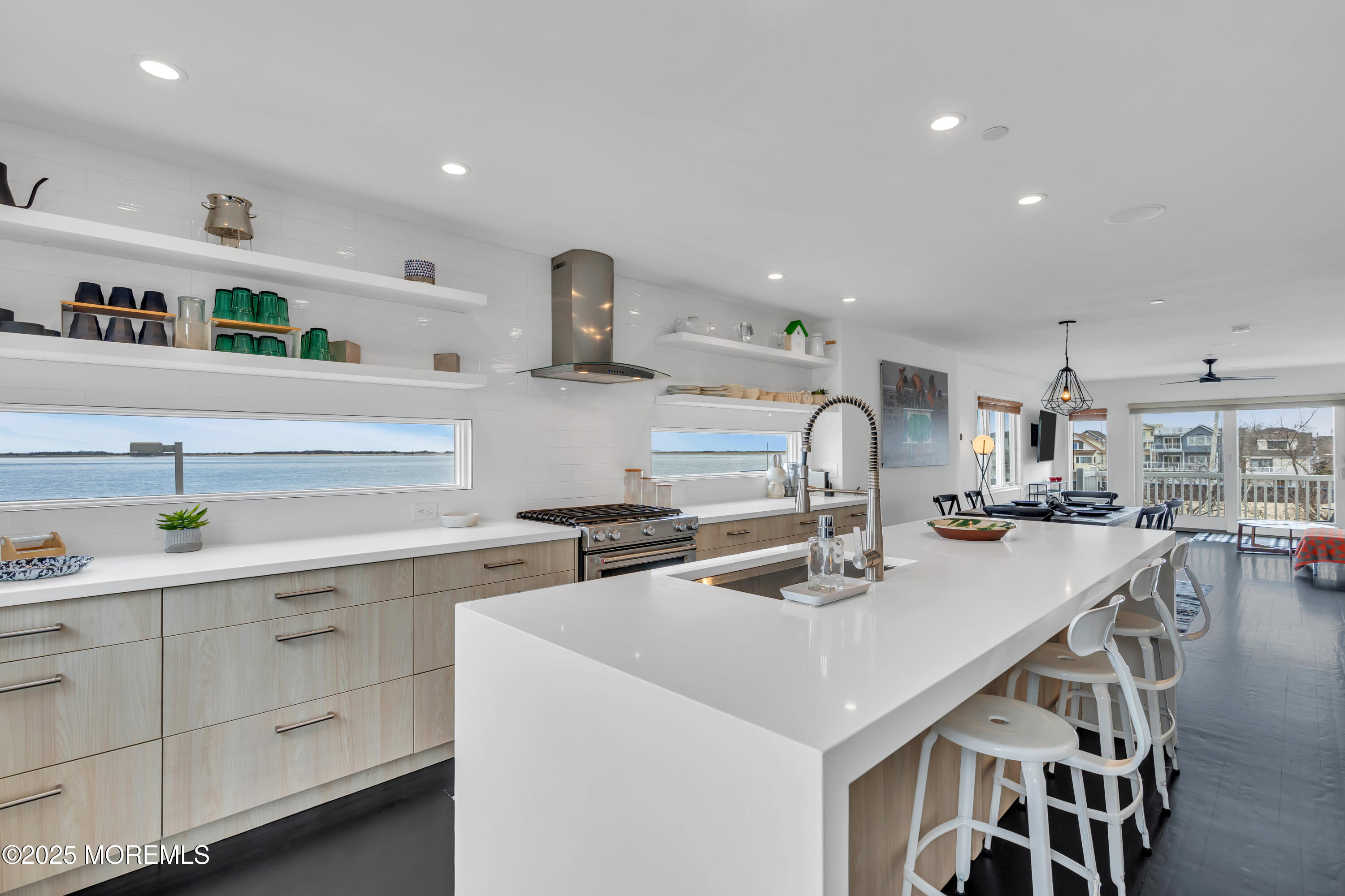 12 Beach Boulevard, Unit 9 Highlands, NJ 07732 - Photo 11 of 39 Chef's Kitchen