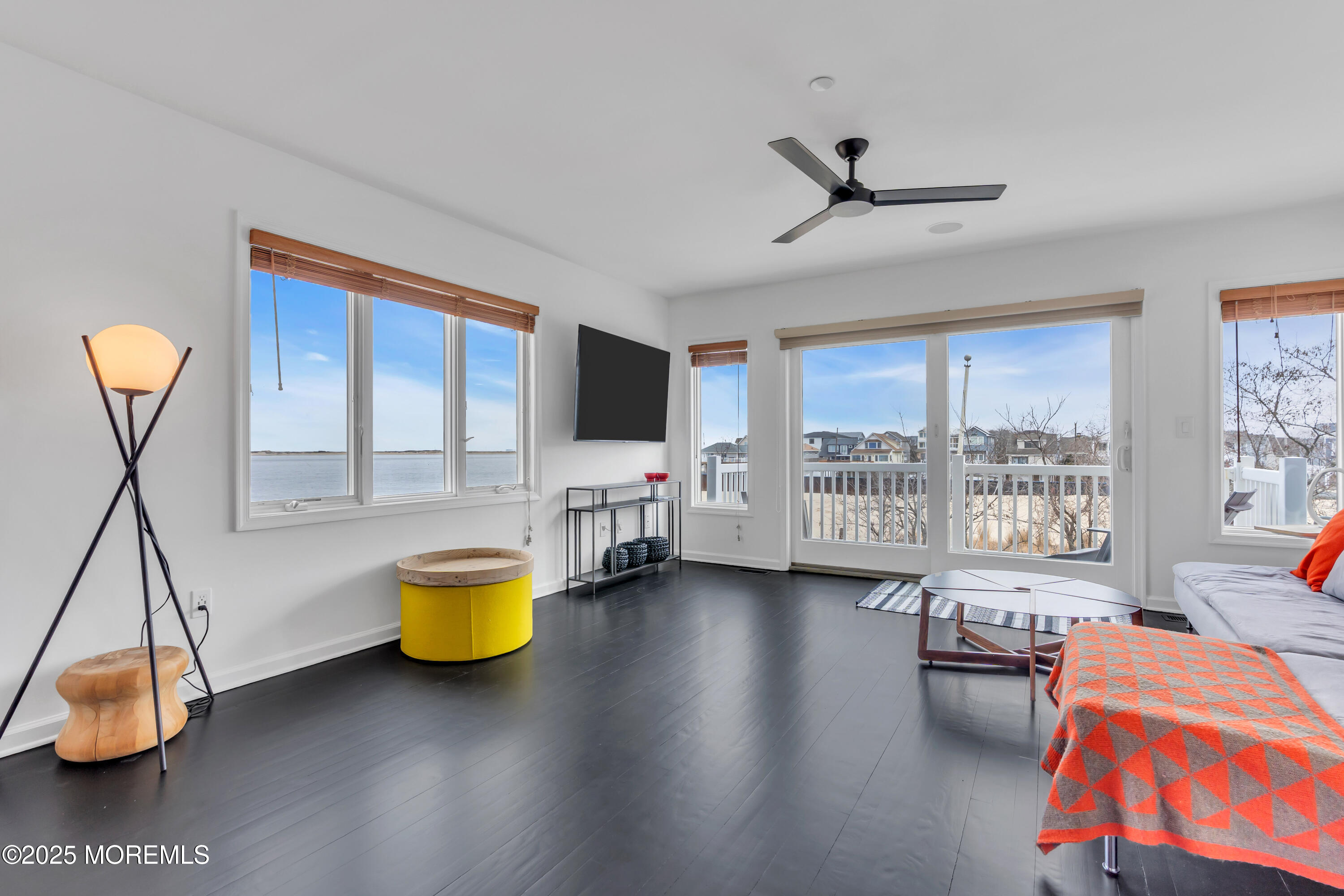 12 Beach Boulevard, Unit 9 Highlands, NJ 07732 - Photo 19 of 39 Living Room