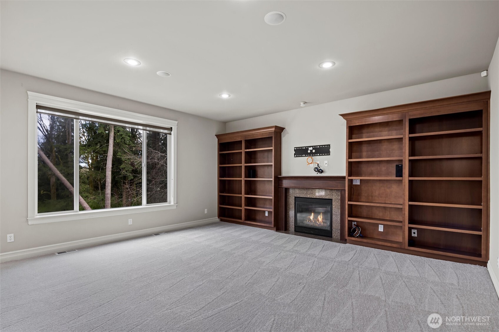 8516 Northeast 198th Street Bothell, WA 98011 - Photo 15 of 40