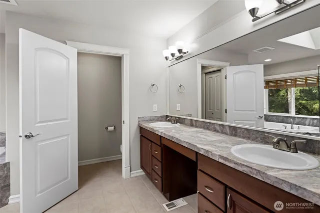 $1,829,000 | 8516 Northeast 198th Street, Bothell, WA 98011