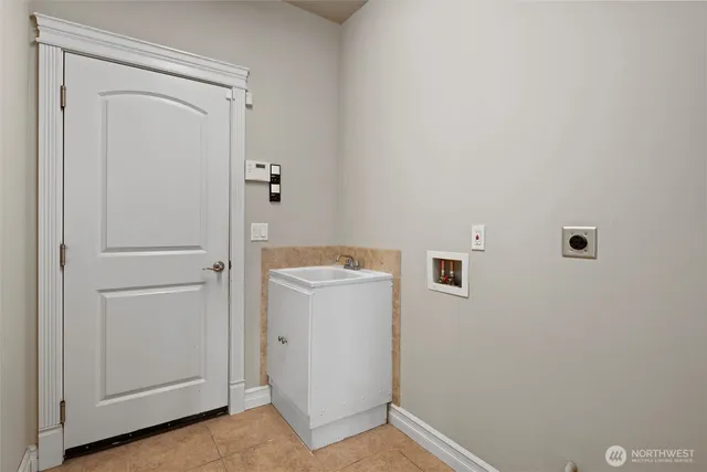 $1,829,000 | 8516 Northeast 198th Street, Bothell, WA 98011