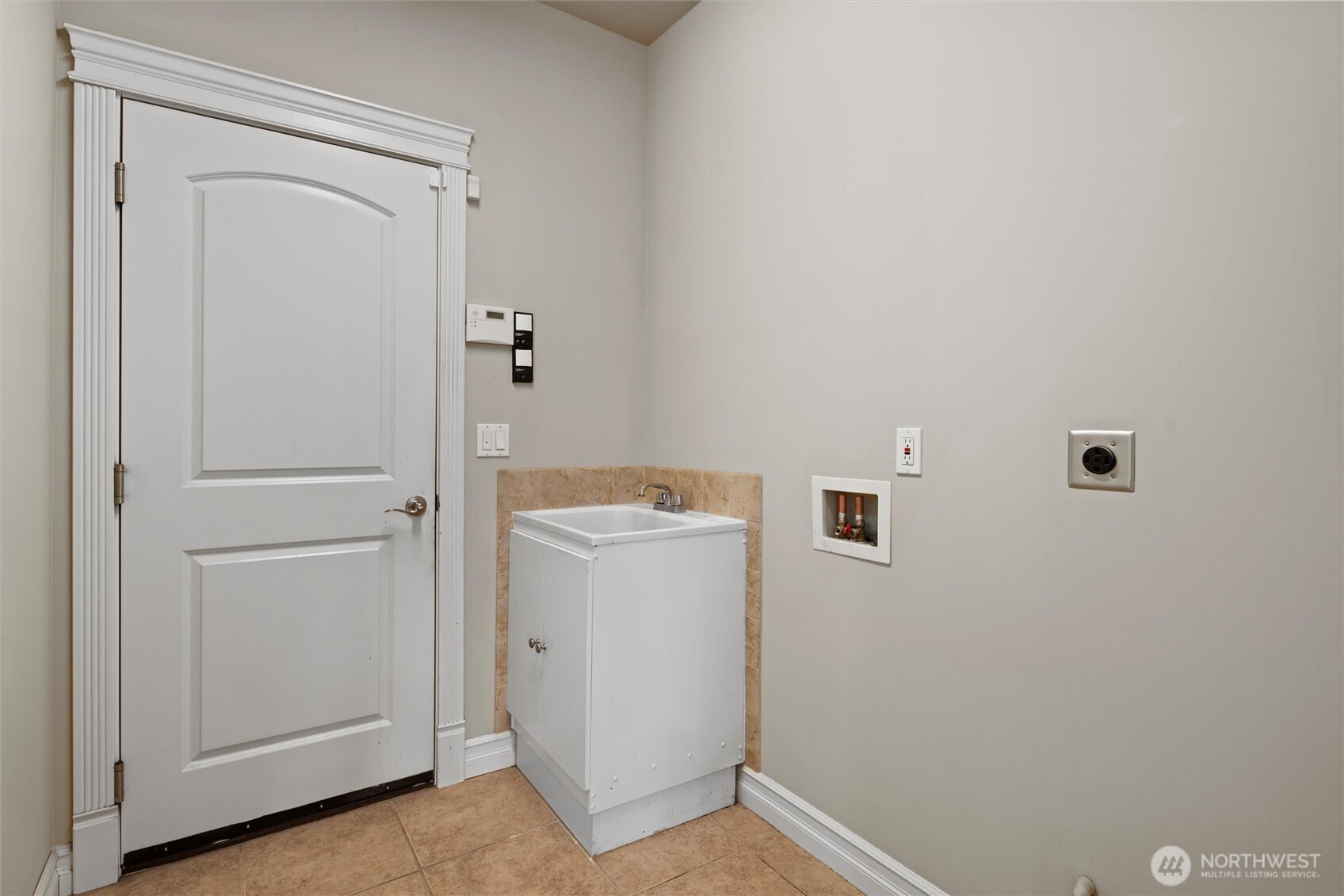 8516 Northeast 198th Street Bothell, WA 98011 - Photo 27 of 40