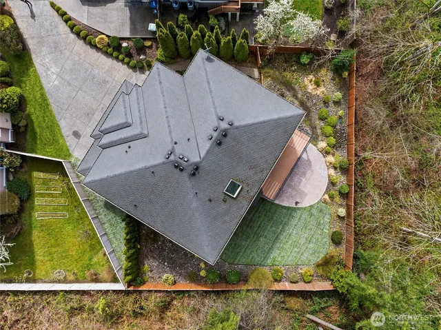 $1,829,000 | 8516 Northeast 198th Street, Bothell, WA 98011