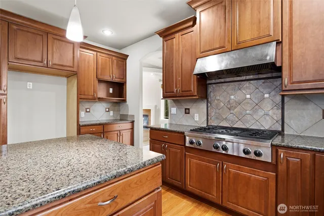 $1,829,000 | 8516 Northeast 198th Street, Bothell, WA 98011