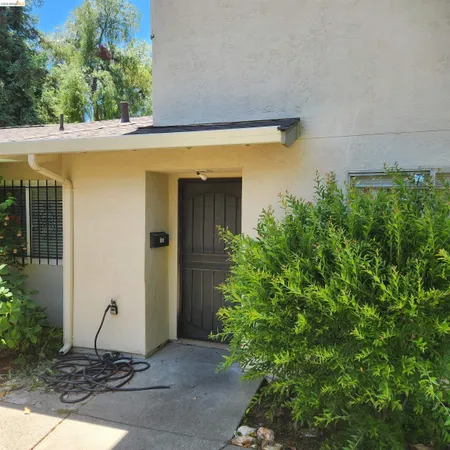 $319,999 | 1369 Del Rio Circle, Unit C, Concord, CA 94518