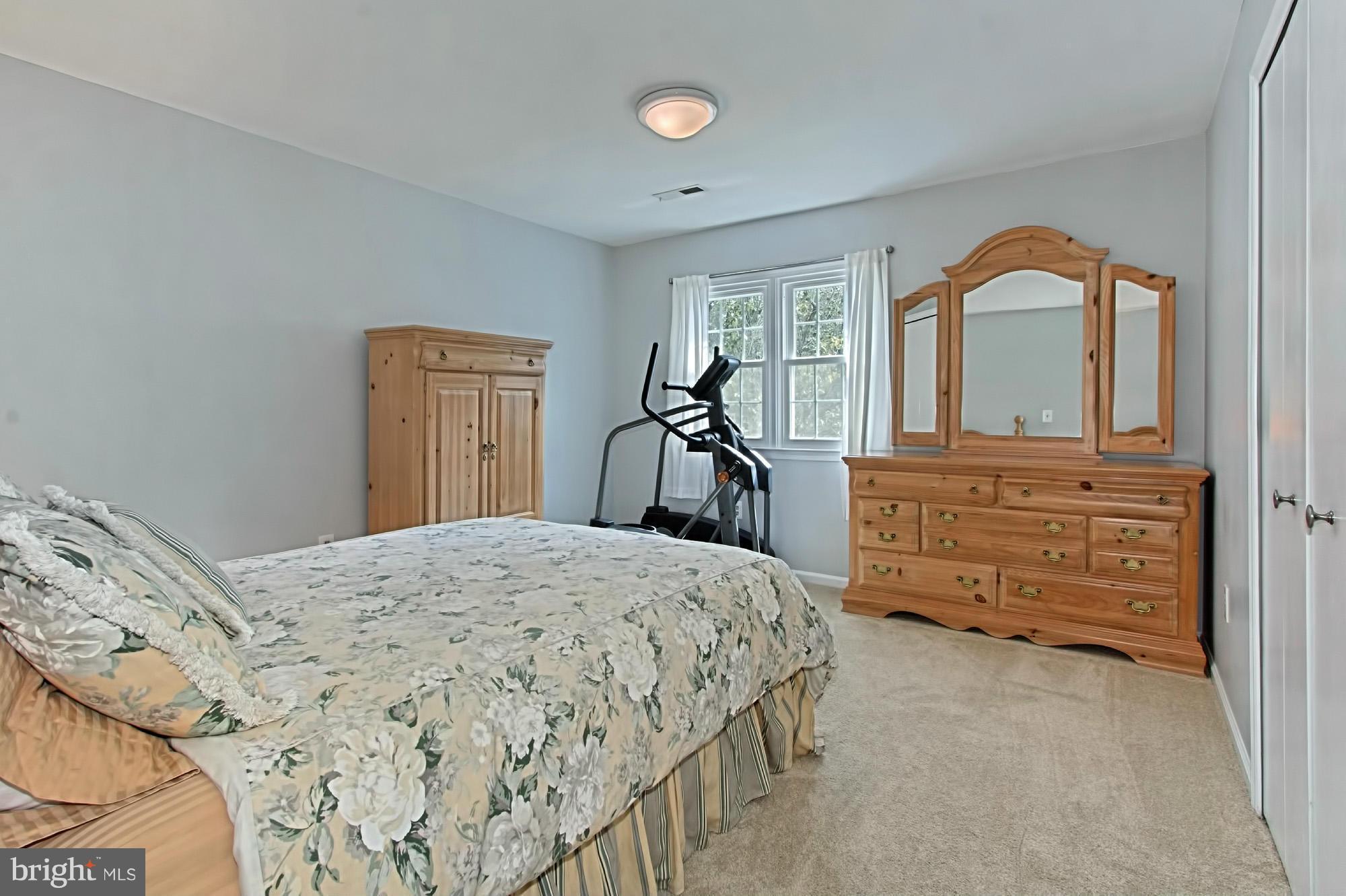10154 Marshall Pond Road Burke, VA 22015 - Photo 16 of 30 Bedroom 2