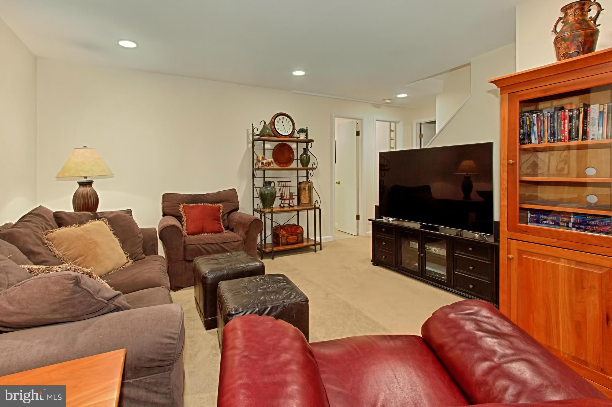 10154 Marshall Pond Road Burke, VA 22015 - Photo 20 of 30 Lower Level