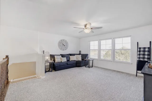 $319,000 | 1433 Lighthouse Lane, Pingree Grove, IL 60140